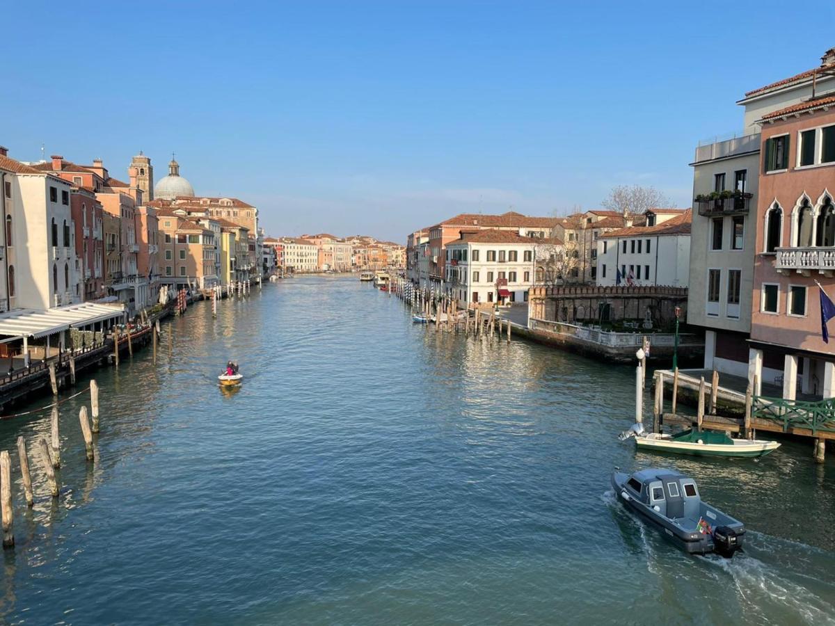 Canal Riva De Biasio Venedig Exterior foto